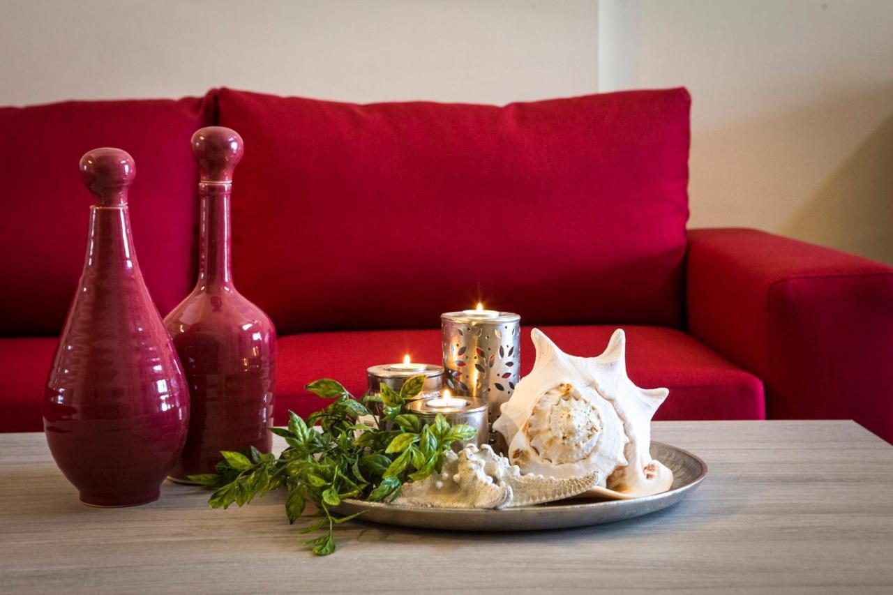 Stigmes Villas & Suites Néa Skióni Eksteriør bilde