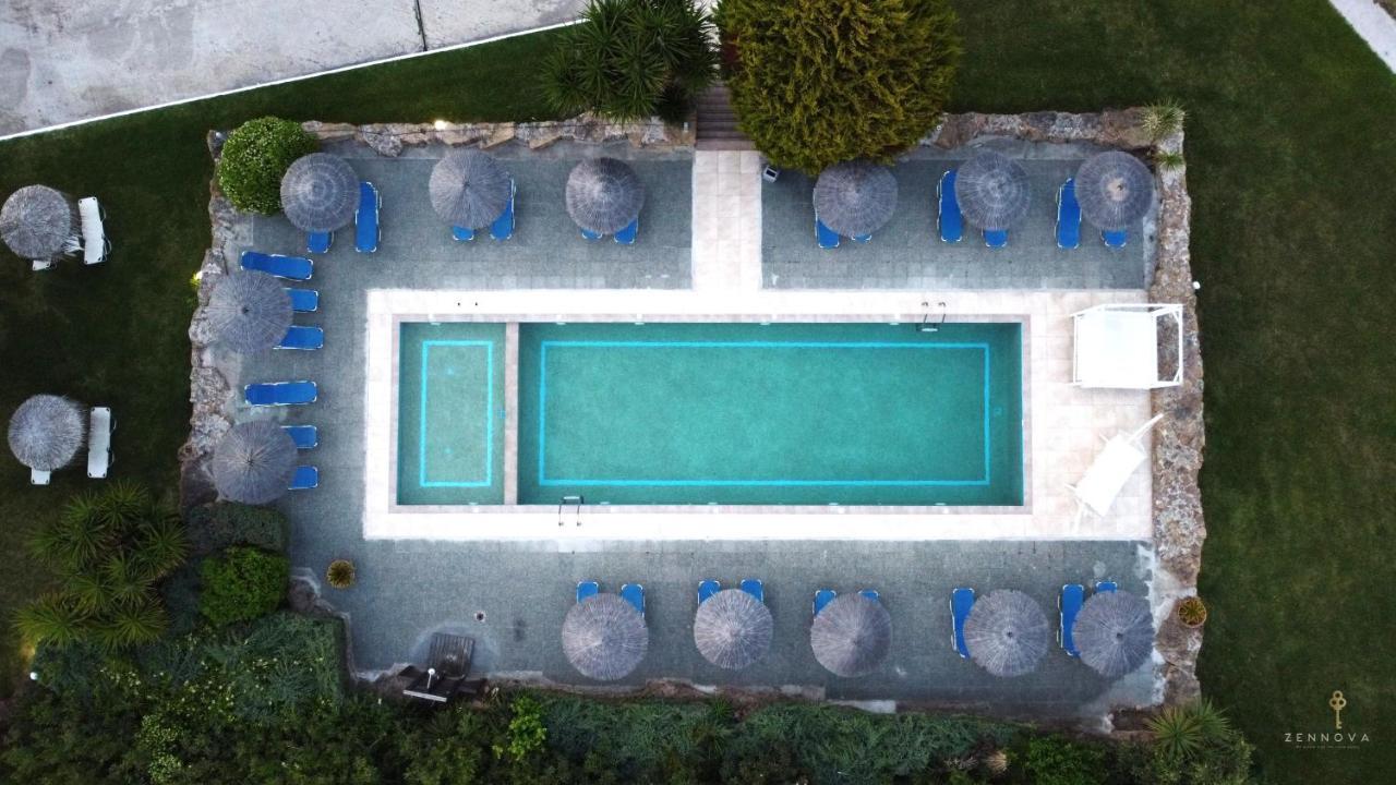 Stigmes Villas & Suites Néa Skióni Eksteriør bilde