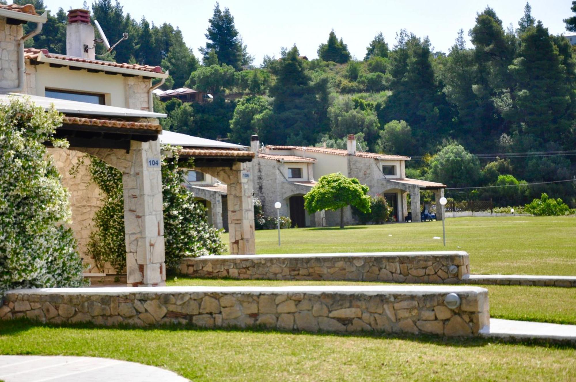 Stigmes Villas & Suites Néa Skióni Eksteriør bilde
