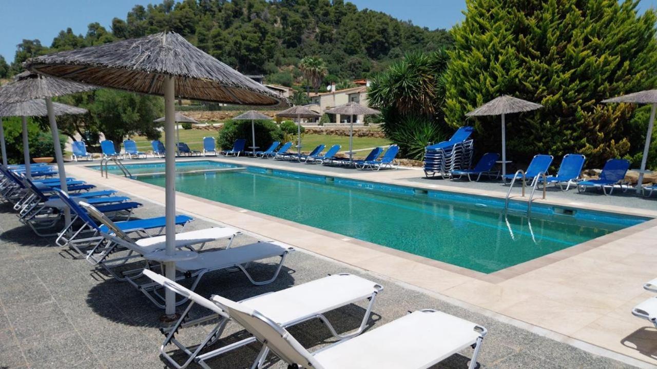 Stigmes Villas & Suites Néa Skióni Eksteriør bilde